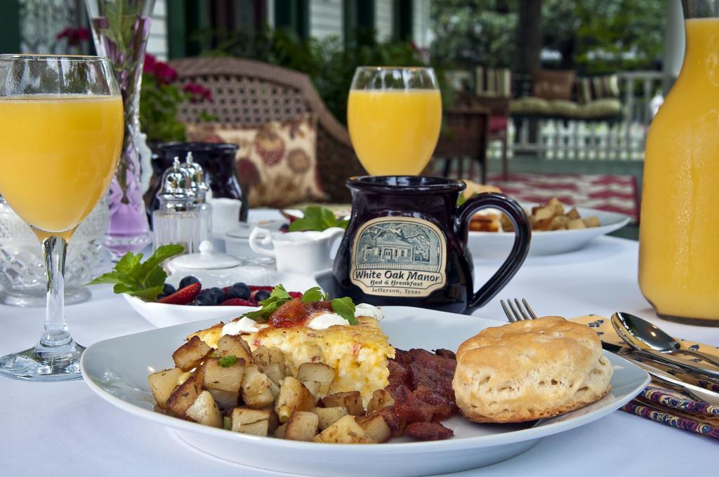 White Oak Manor Bed And Breakfast (Adults Only) Jefferson Exterior photo